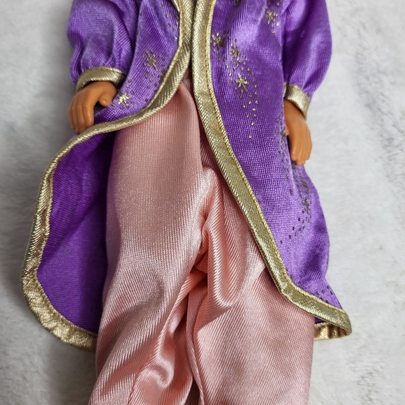 Vintage Mattel Disney Aladdin Doll From 1993. - Picture 3 of 16